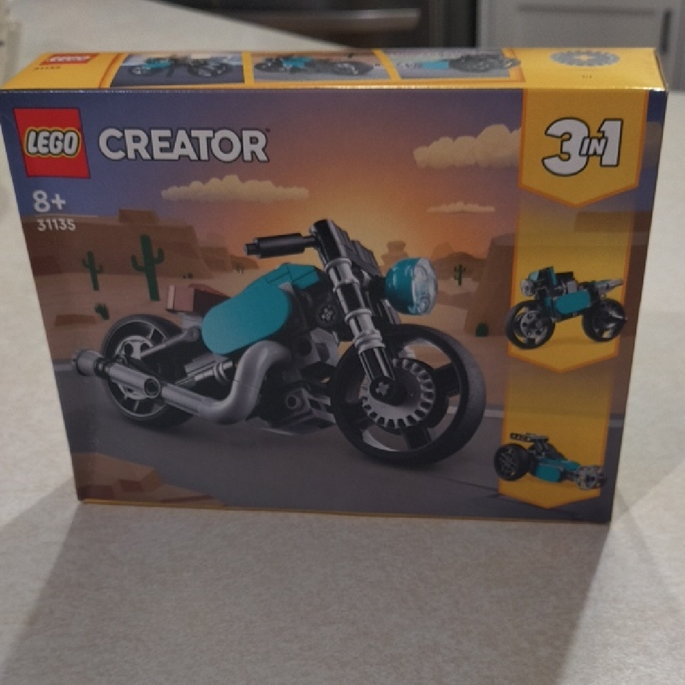 LEGO Creator 3-in-1 Teal Motorcycle Set